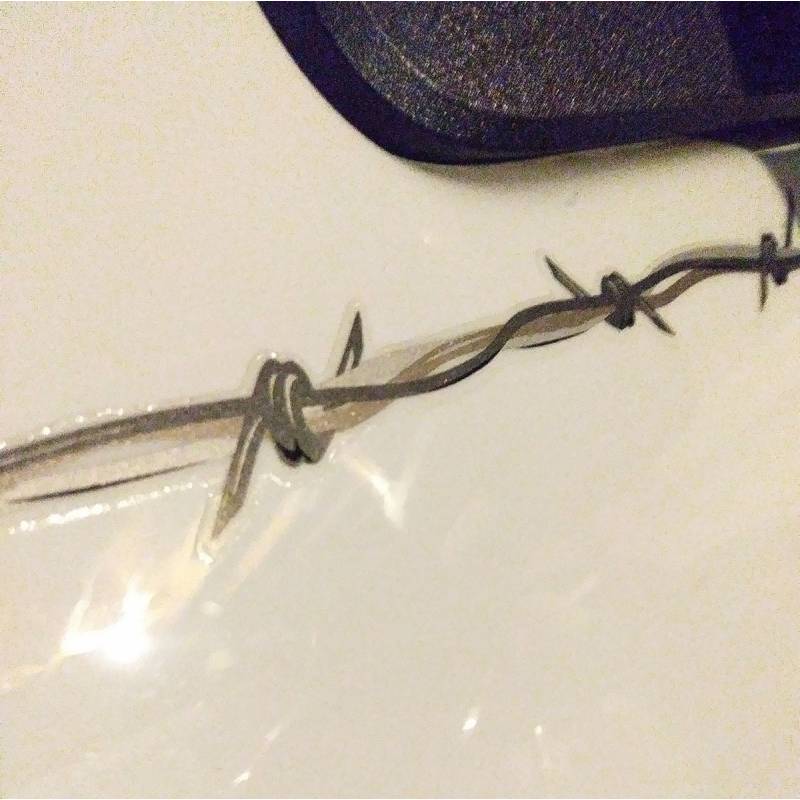 Barbed Wire Pinstripe Tape